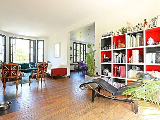 Maison à vendre 949 000 € 5 pièces 4 chambres 173 m² 538 m² de terrain Vieux Pont Nanterre 92000