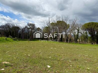 Terrain viabilisé à vendre 269 000 € 1 682 m² de terrain Tourrettes 83440
