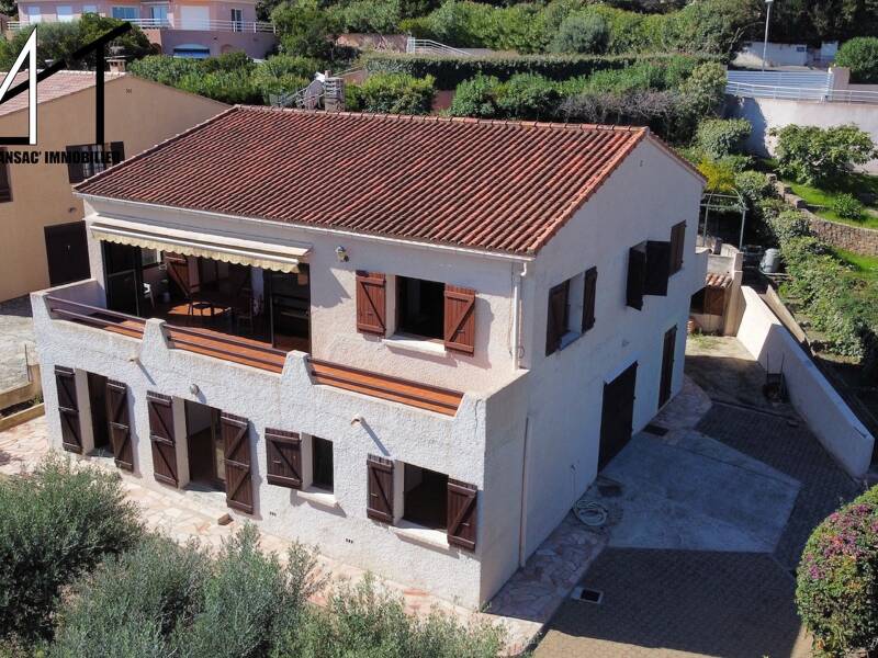 Maison à vendre, 190m², SARI SOLENZARA