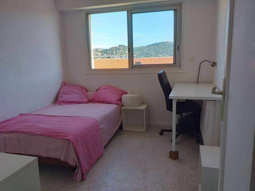 Maison à louer, 15m², CANNES