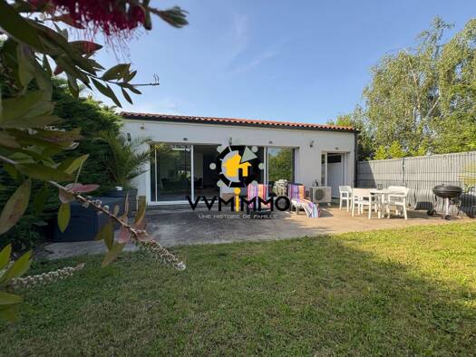 Maison de plain-pied à vendre 290 000 € 6 pièces 4 chambres 117,28 m² 750 m² de terrain Ligné 44850