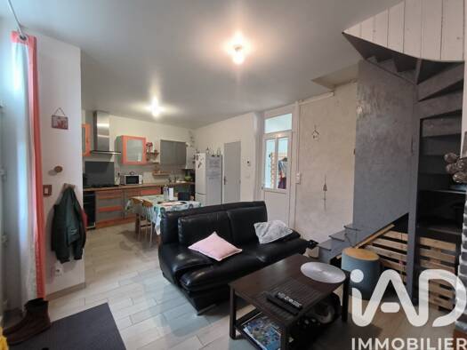 Maison à vendre 117 000 € 4 pièces 3 chambres 59,3 m² 905 m² de terrain Flixecourt 80420