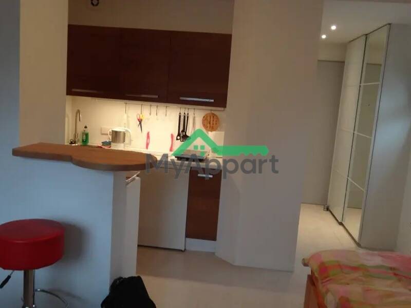 Maison à louer, 25m², PARIS 15E