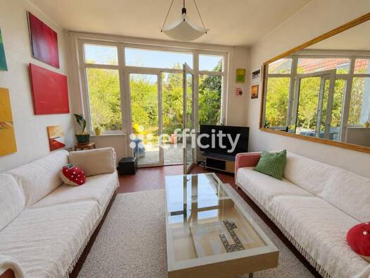 Maison de ville à vendre 323 100 € 9 pièces 7 chambres 192,15 m² 254 m² de terrain Centre République Armentières 59280
