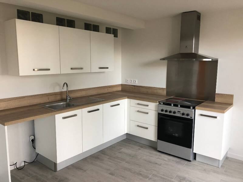 Maison à louer, 57m², LA FARE LES OLIVIERS