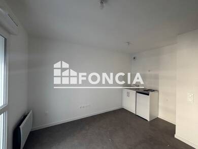 Appartement à louer 365 € 1 pièce 23,4 m² RDC Rabière Joué-Lès-Tours 37300
