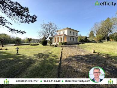 Maison à vendre 298 000 € 8 pièces 4 chambres 260 m² 6 124 m² de terrain Sers 16410