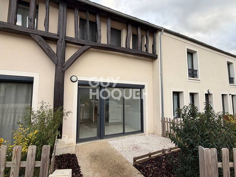 Maison à louer, 58m², COUBERT