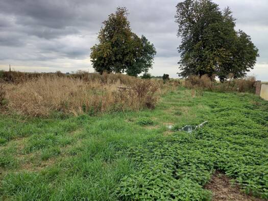 Terrain à vendre 60 000 € 1 032 m² de terrain Vraiville 27370