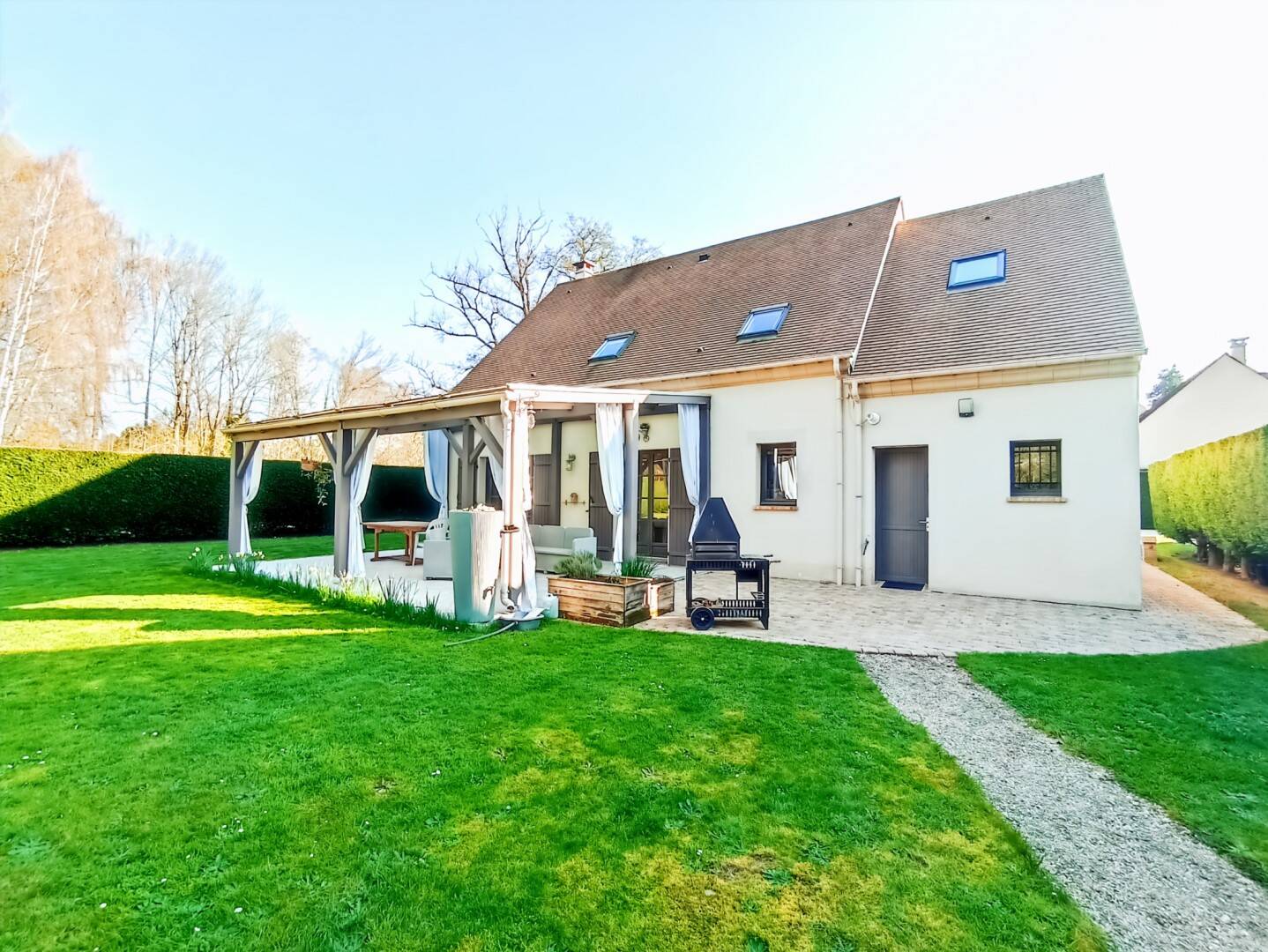 Maison à vendre, 157m², SAINT CYR SOUS DOURDAN
