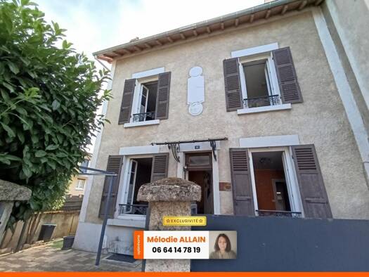 Maison à vendre 175 000 € 5 pièces 3 chambres 90 m² 46 m² de terrain Jeanne d'Arc-Stade Vichy 03200