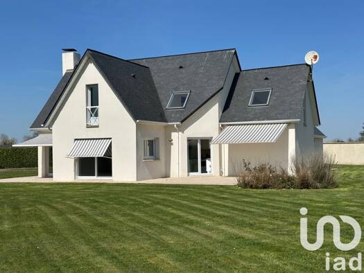 Maison à vendre 379 000 € 5 pièces 3 chambres 161 m² 3 199 m² de terrain Gauville-la-Campagne 27930