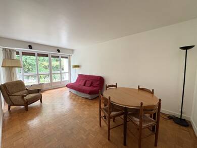 Appartement à louer 823 € 2 pièces 1 chambre 49 m² Étage 1/3 Villebon sur Yvette 91140