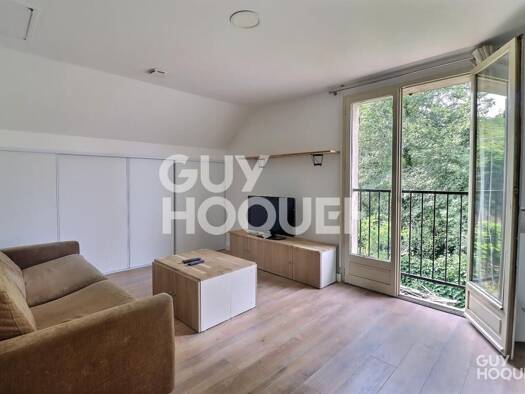 Duplex à louer - logement étudiant 649 € 1 pièce 22 m² 1er étage Quartier-Ancien-Glaises Saint-Michel-sur-Orge 91240