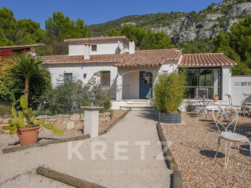 Maison à vendre, 420m², FONTAINE DE VAUCLUSE