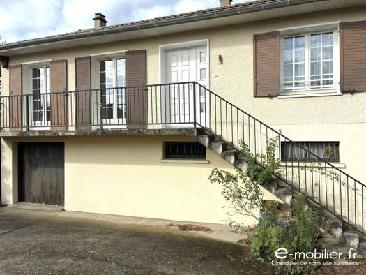 Maison à vendre 187 000 € 4 pièces 3 chambres 136 m² 568 m² de terrain Le Coteau 42120