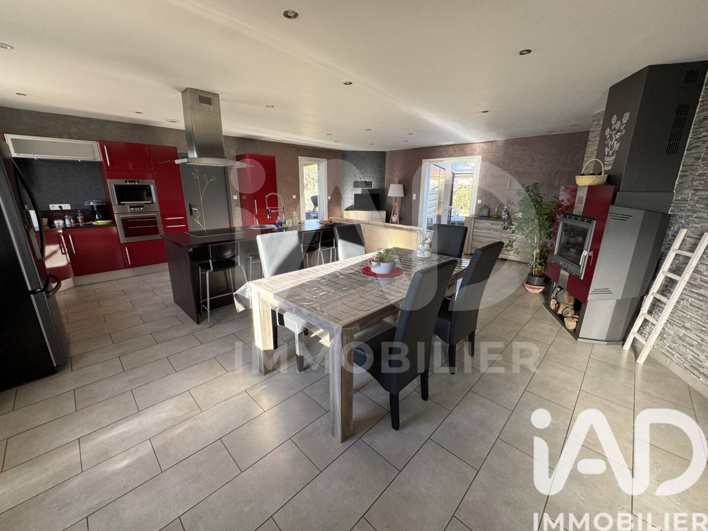 Maison à vendre, 98m², SAINT JULIEN LES ROSIERS