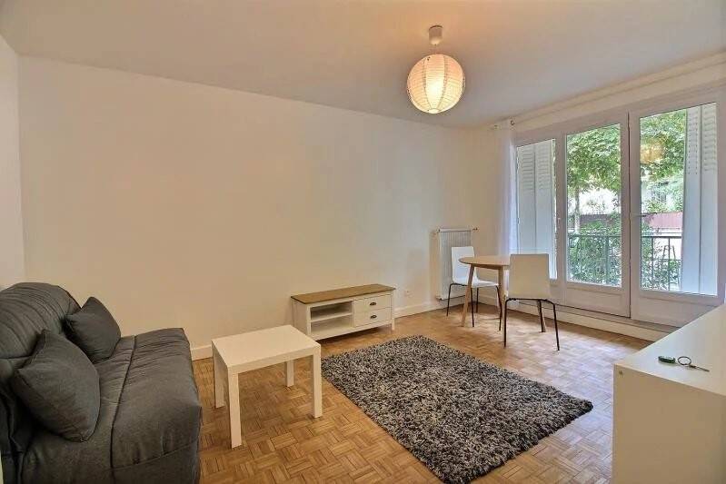 Maison à louer, 28m², SAINT MAUR DES FOSSES