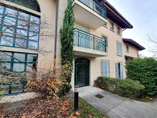 Appartement à vendre 379 000 € 3 pièces 2 chambres 79,2 m² RDC/2 Veigy-Foncenex 74140