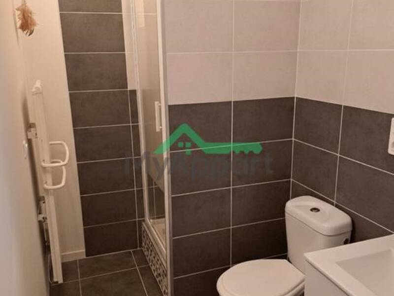 Maison à louer, 24m², LES CHAPELLES BOURBON