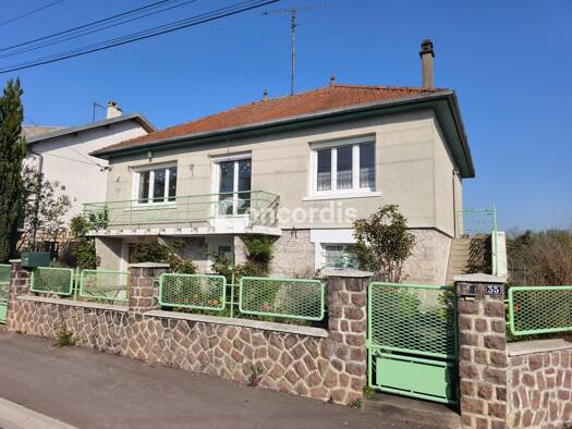 Maison à vendre 156 600 € 4 pièces 2 chambres 79 m² 400 m² de terrain Verdun 55100