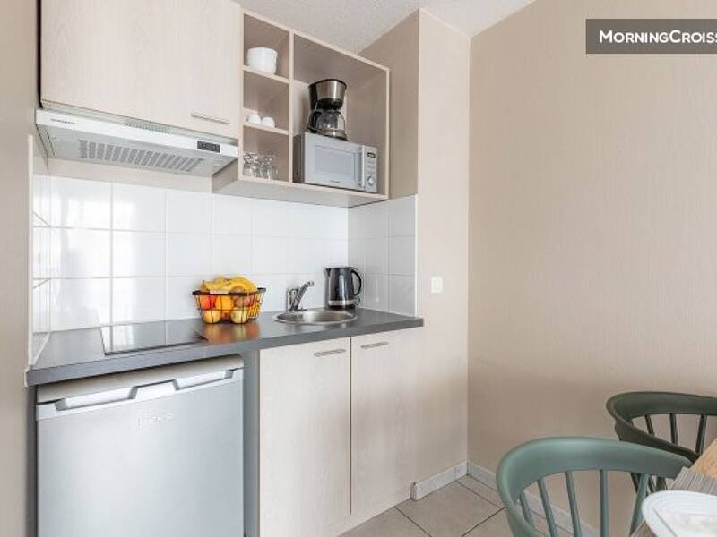 Maison à louer, 35m², SAINT JEAN D'ILLAC