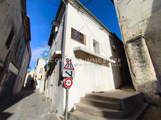 Maison à vendre 105 000 € 3 pièces 1 chambre 53 m² Vallabrègues 30300