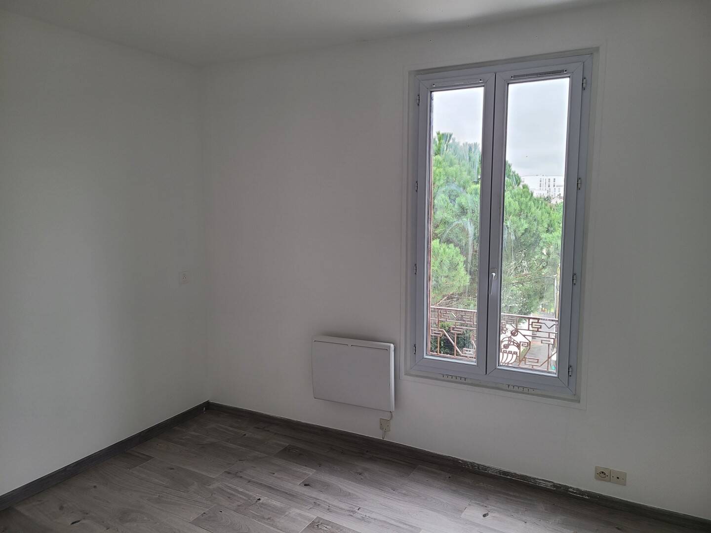 Maison à louer, 23m², LES PAVILLONS SOUS BOIS