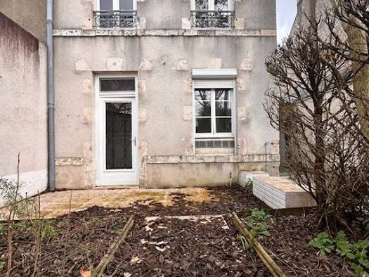 Maison à vendre 370 000 € 4 pièces 3 chambres 157 m² Orléans 45000