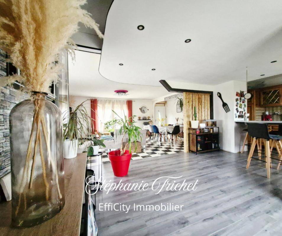 Maison à vendre, 120m², LE GIROUARD