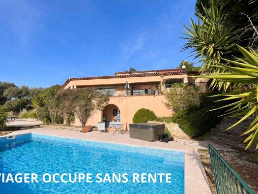 Maison en viager occupé Bouquet 1 256 000 € 7 pièces 5 chambres 268 m² Nord Sanary-sur-Mer 83110