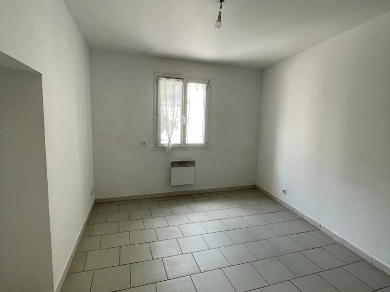 Maison à louer, 0m², CUGES LES PINS