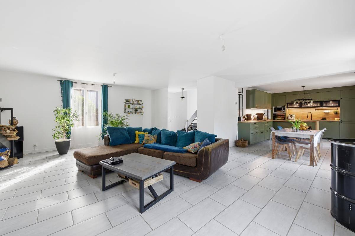 Maison à vendre, 157m², SAINT GERMAIN SUR MORIN