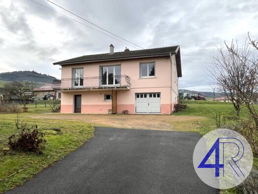 Villa à louer 923 € 4 pièces 3 chambres 98,9 m² 500 m² de terrain Saint-Didier-sur-Beaujeu 69430