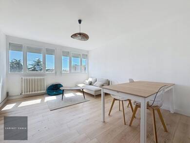 Appartement à vendre 169 900 € 5 pièces 4 chambres 87,2 m² Étage 3/4 Saint-Martial - Le Fau Montauban 82000