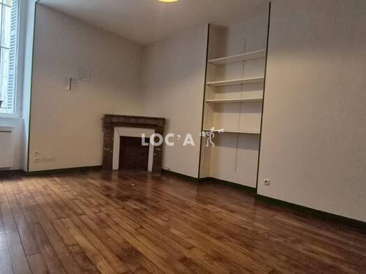 Appartement à vendre 99 000 € 2 pièces 1 chambre 33 m² Étage 2/2 Dijon 21000