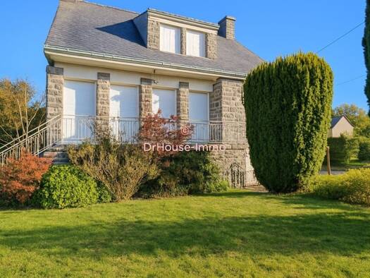 Maison à vendre 214 800 € 5 pièces 4 chambres 133 m² 4 786 m² de terrain Gourin 56110