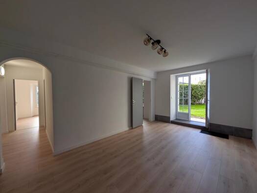 Appartement à vendre 199 000 € 3 pièces 2 chambres 70,6 m² RDC/2 Centre Ville Pau 64000