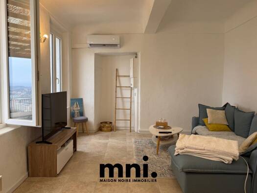 Appartement à vendre 320 000 € 3 pièces 2 chambres 66 m² RDC/1 Le Faron-Fort-Rouge Toulon 83200