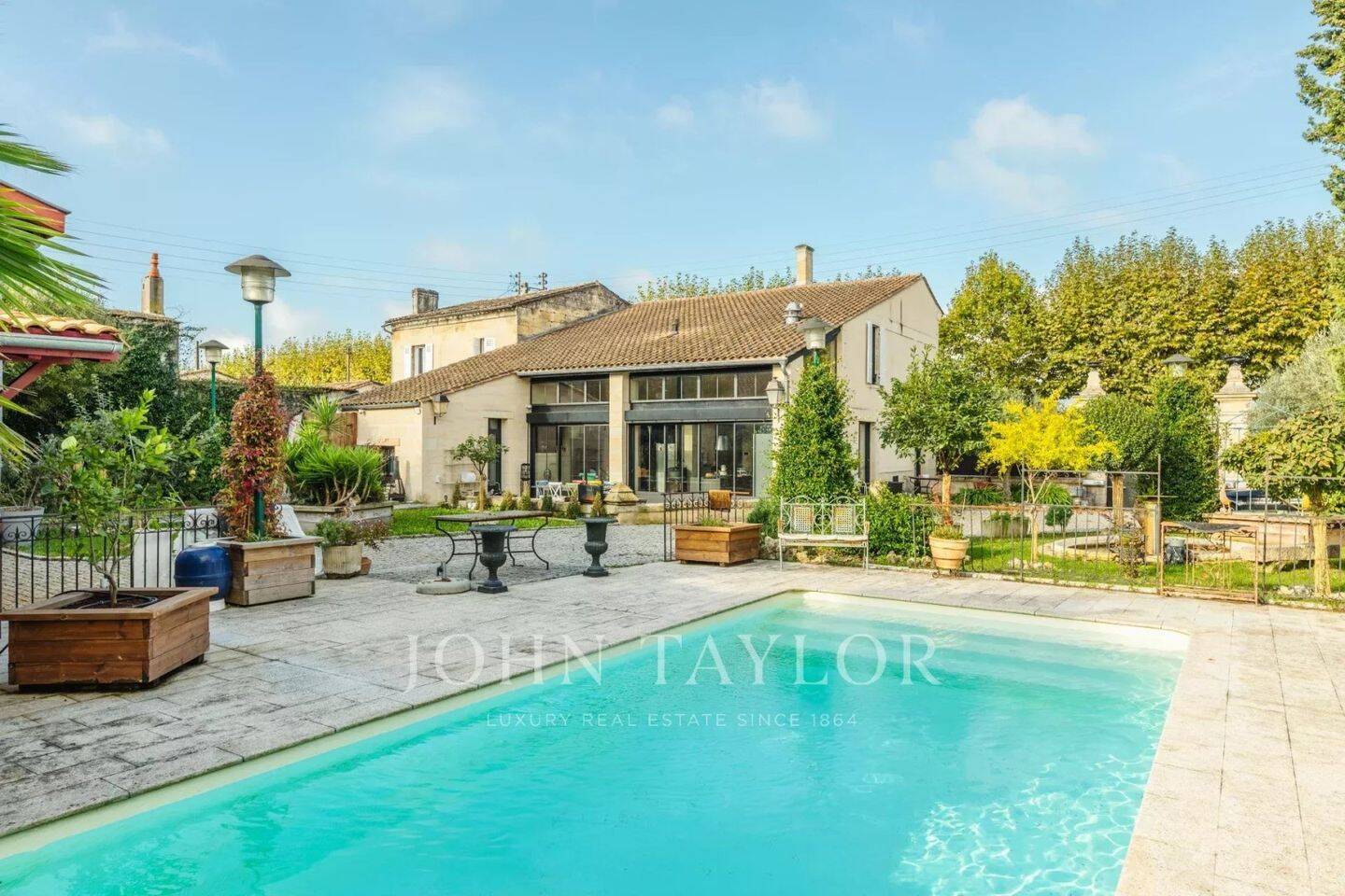 Maison à vendre, 248m², LIBOURNE