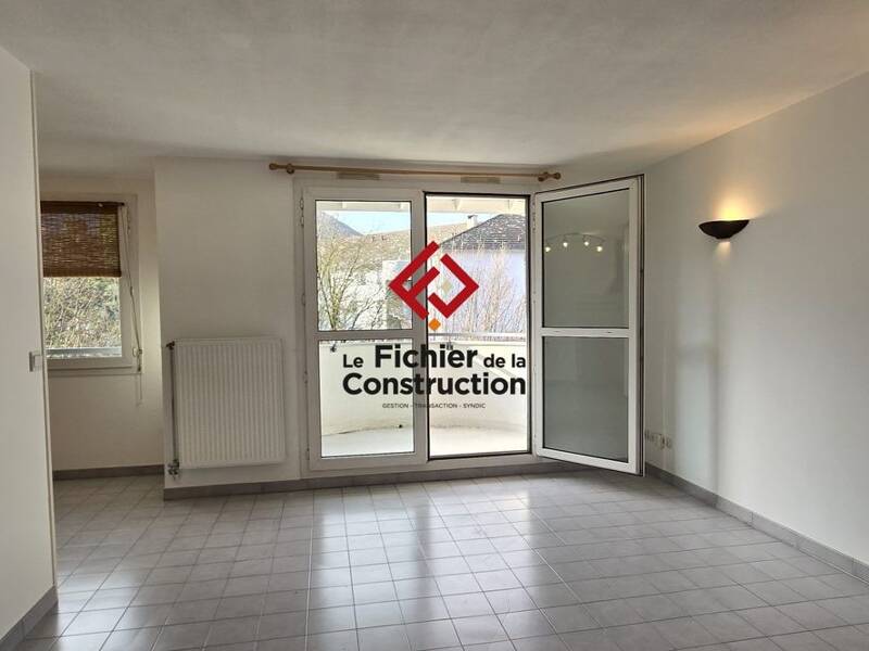 Maison à louer, 51m², GIERES