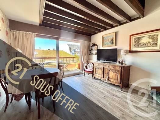 Duplex à vendre 330 000 € 2 pièces 1 chambre 44,35 m² Étage 3/3 Deauville 14800
