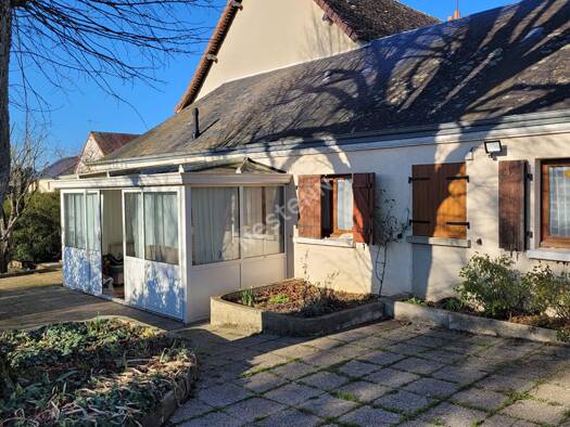 Maison à vendre 99 200 € 5 pièces 3 chambres 100 m² 1 690 m² de terrain Saint-Flovier 37600