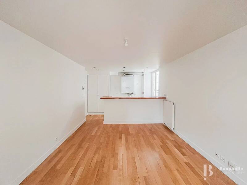 Maison à louer, 45m², PARIS 8E
