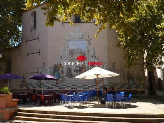 Bar / Café à vendre 80 000 € 65 m² d'espace de restauration Belgentier 83210