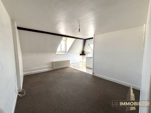 Appartement à louer 400 € 1 pièce 20,5 m² RDC Amiens 80000