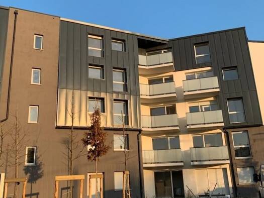 Appartement à louer 999 € 4 pièces 3 chambres 82,7 m² Étage 4/4 Vallée Blanc Four Roncq 59223