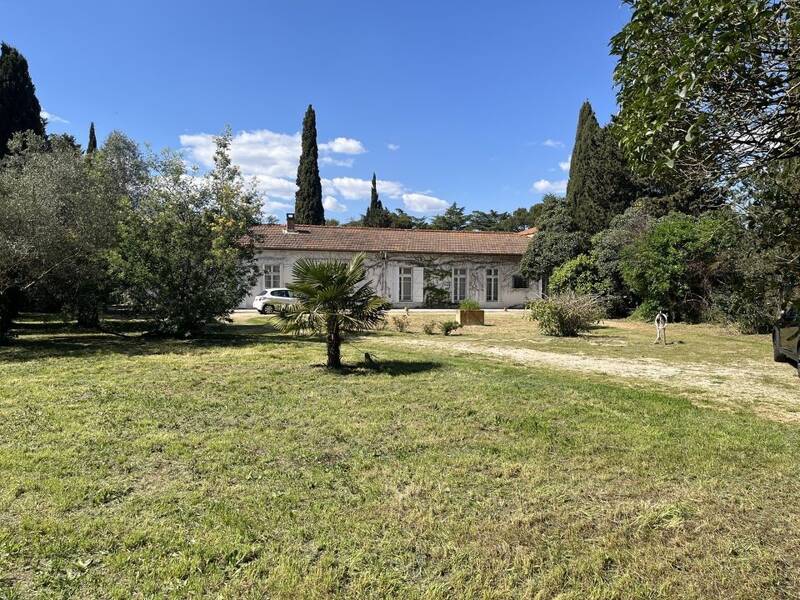 Maison à vendre, 258m², NIMES