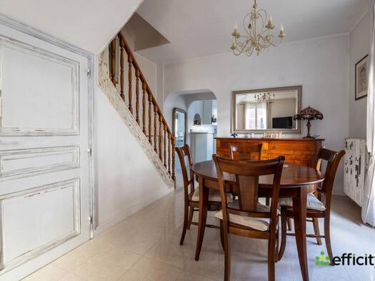 Maison de ville à vendre 312 000 € 4 pièces 3 chambres 92 m² 201 m² de terrain Victoire Compiègne 60200