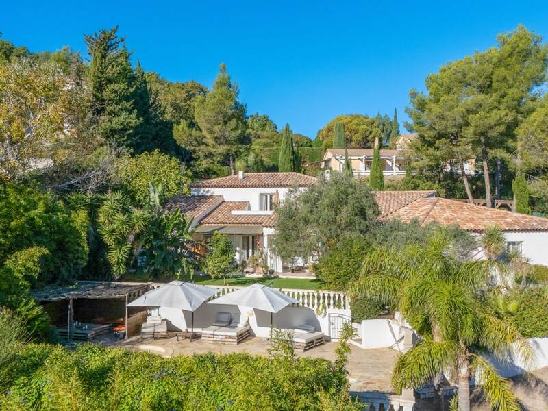 Maison à vendre, 220m², CARQUEIRANNE